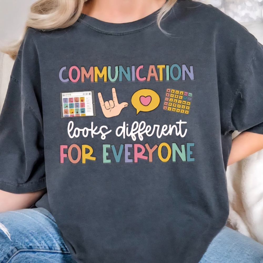 🤖♡"Communication" Short Sleeve Shirt